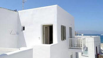 Naxos Oceamo Konukevi